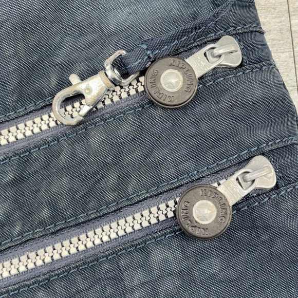 Kipling Alvar HB4061 Crossbody Bag Handbag Shoulder Bag 414 Monkey Blue Charm - Picture 4 of 16